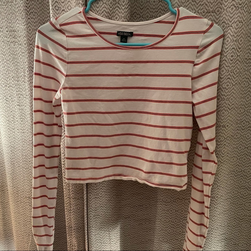 Wild fable cropped long sleeve